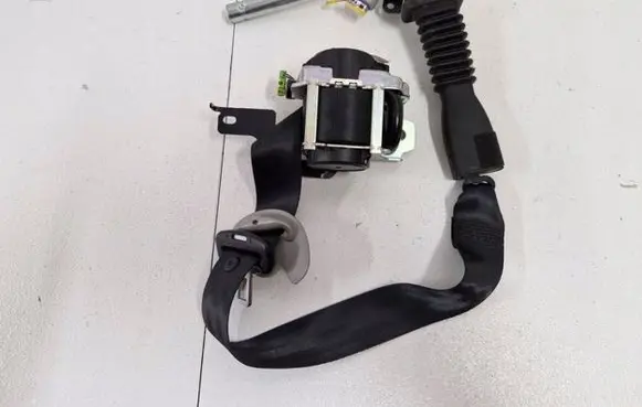 KIA Sportage Front seatbelt 88820F1200ED