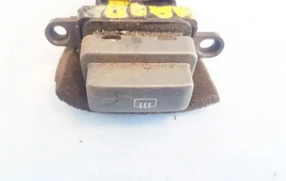 Mazda 2 Windscreen/window heater switch