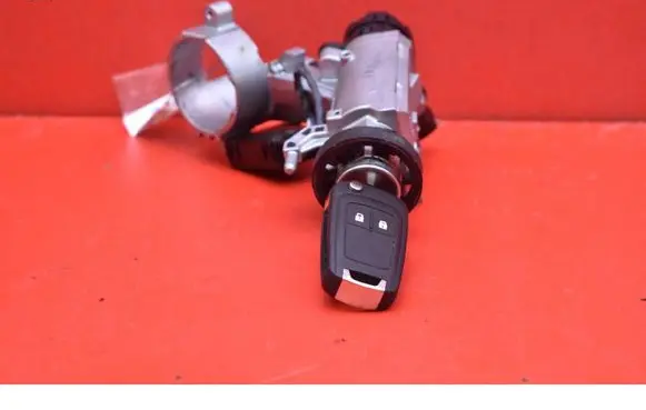 Opel Mokka X Ignition lock 313170S6