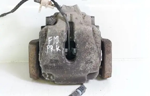 Front brake caliper