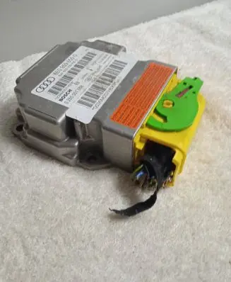 Audi A4 S4 B6 8E 8H Airbag control unit/module 8E0959655G 0285001668