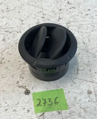 Renault Master III Dash center air vent grill 87606726R