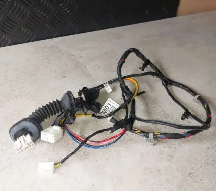Hyundai Tucson JM Front door wiring loom 916502E011 N916502E01103