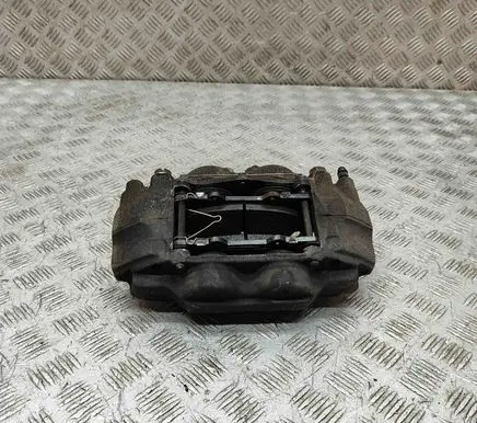Toyota Land Cruiser (BJ70) Front brake caliper 4773060350