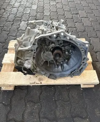 Toyota Yaris Manual 6 speed gearbox 1NR