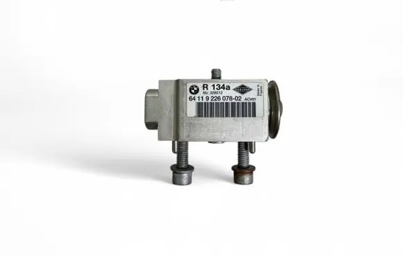 BMW X4 F26 Air conditioning (A/C) expansion valve 9226078