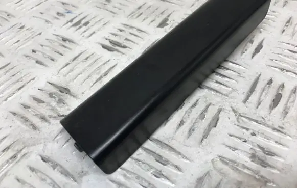 Nissan X-Trail T31 Roof bar rail cover 73883JG000