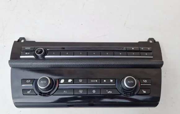BMW 5 F10 F11 Climate control unit 9236477