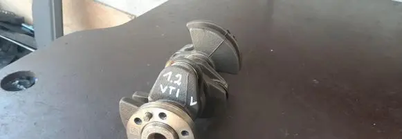 Peugeot 2008 I Crankshaft 