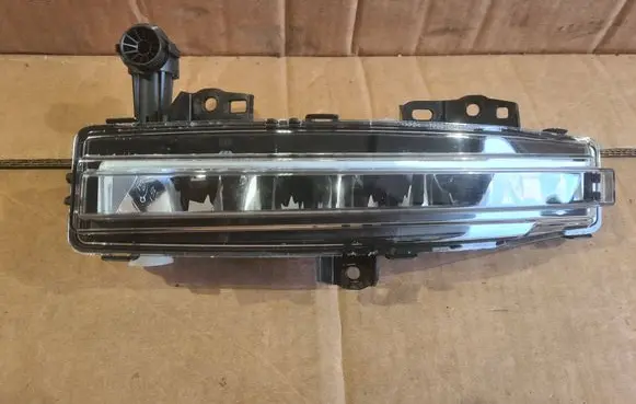 Land Rover Range Rover Velar Fog light part N9X215200