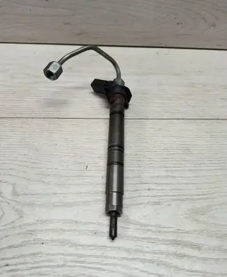 Audi A6 C7 Fuel injector 059130277CC 0402371