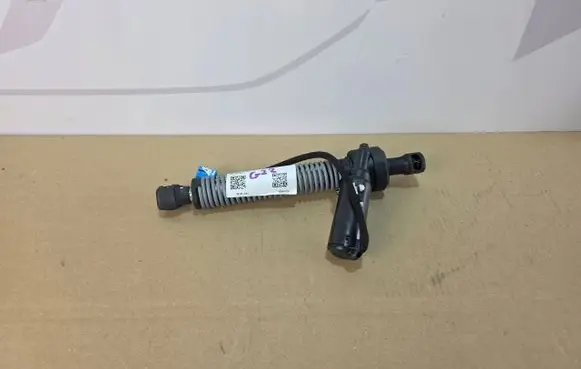 BMW 4 G22 G23 G24 G26 Tailgate/trunk/boot lift motor 