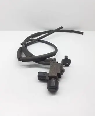 Honda Accord Vacuum valve 