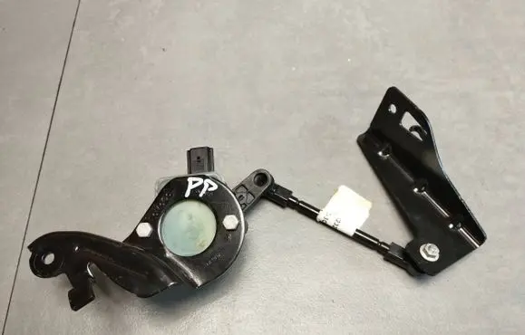 Volkswagen Amarok II Front air suspension height level sensor C2328003445D