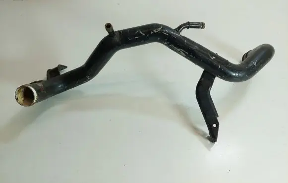 Audi A4 S4 B7 8E 8H Engine coolant pipe/hose 03G121071A