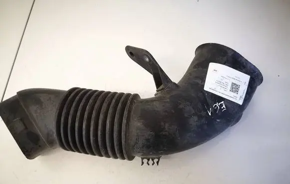 BMW 5 E60 E61 Air intake hose/pipe 7790056 13981114