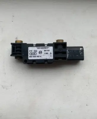 Audi A4 S4 B6 8E 8H Airbag deployment crash/impact sensor 8E0959643A