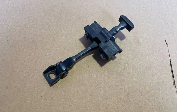 Mini Cooper Countryman F60 Rear door check strap stopper 7472701