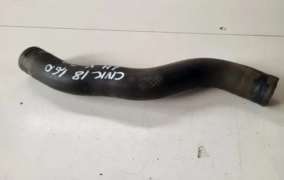 Honda Civic X Engine coolant pipe/hose