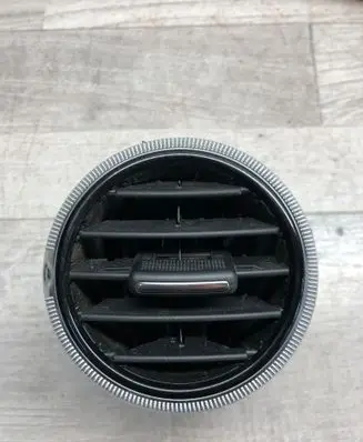 Audi A3 S3 8P Dashboard side air vent grill/cover trim 8J0820901