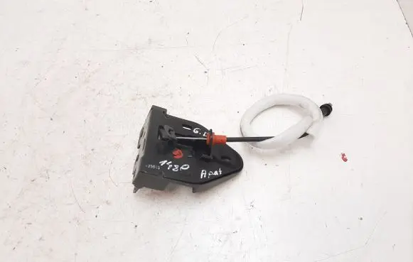Opel Vivaro Rear door lock 335015
