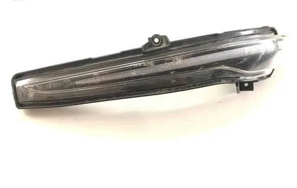 Mercedes-Benz C W205 Mirror indicator light A3170640 MSNGD2