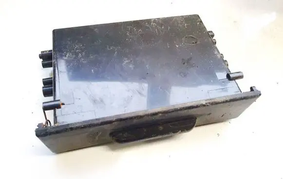 Glove box
