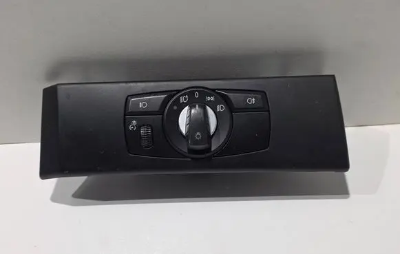 BMW 5 E60 E61 Light switch 6988565