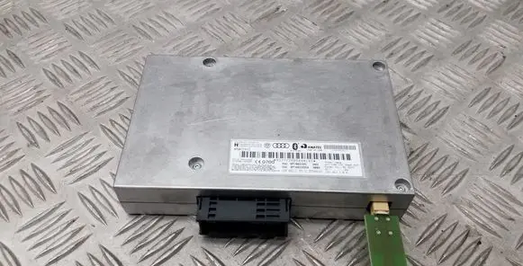 Audi A3 S3 A3 Sportback 8P Bluetooth control unit module 8P1862335 8P0035503M