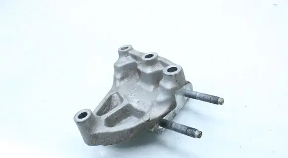 KIA Niro Engine mounting bracket T11