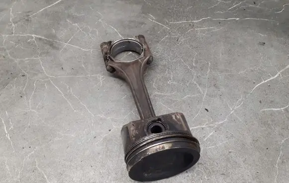 Volkswagen Caddy Piston 