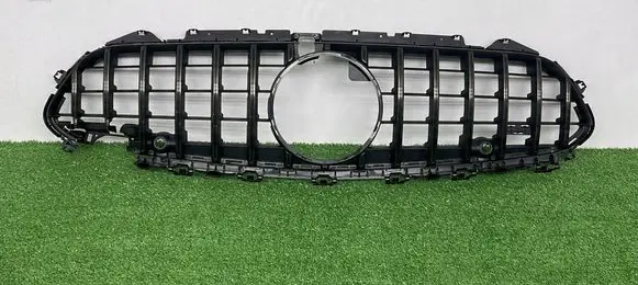 Mercedes-Benz CLS W257 Front grill