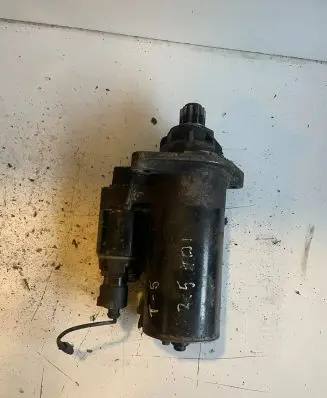 Volkswagen Transporter - Caravelle T5 Starter motor 1005831320