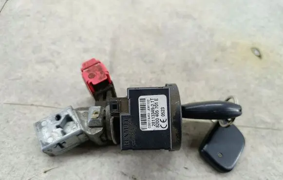 Renault Kangoo II Ignition lock 