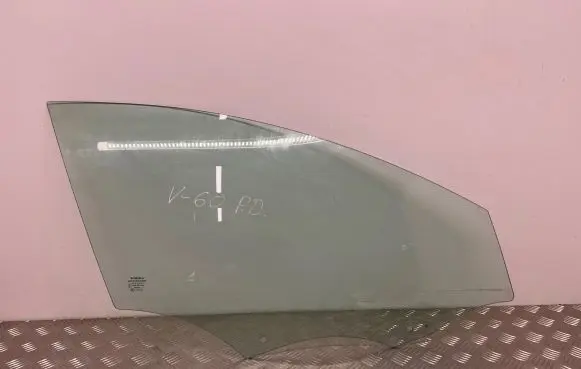Volvo V60 Front door window glass four-door V60PD