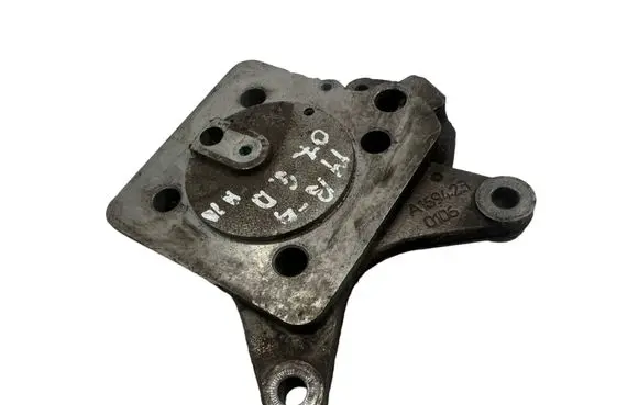Mercedes-Benz A W169 Rear wheel hub A1694230106 A1694230160