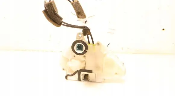 Front door lock