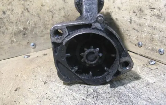 Skoda Octavia Mk1 (1U) Starter motor AG068911024L MK218DTJ