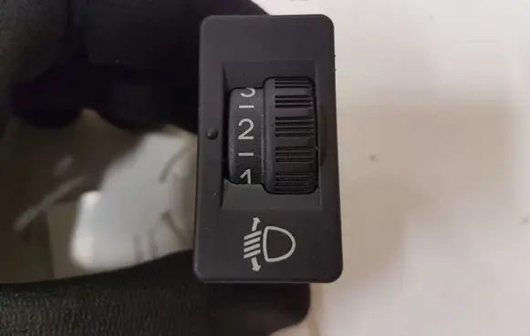 Citroen C5 Headlight level height control switch 96384422XT 96366692XT