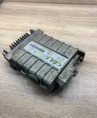 Volkswagen Golf II Engine control unit/module ECU 0285007032 811907383B