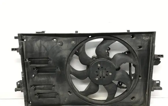 Renault Express Electric radiator cooling fan 214818260R