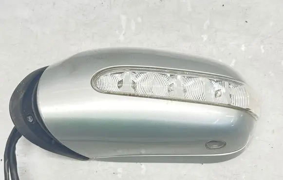 Mercedes-Benz S W220 Front door electric wing mirror A2208101516