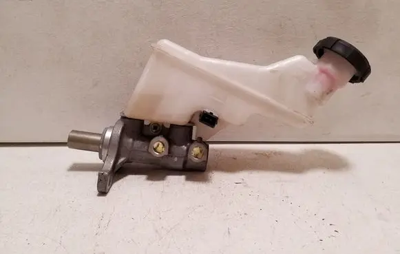KIA Stonic Master brake cylinder 