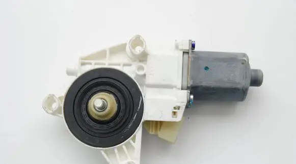 Fiat 500 Front door window regulator motor 997082102 0130822273