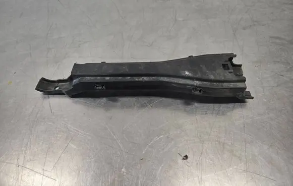 Mercedes-Benz E W214 Rear underbody cover/under tray A2063525100 A2063525200