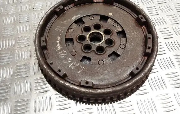 Renault Laguna II Dual mass flywheel 8200143210
