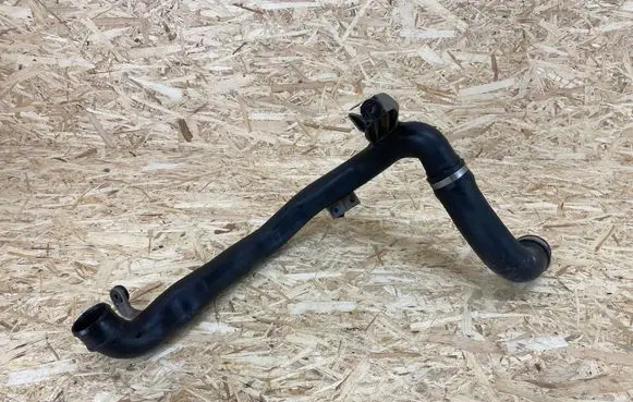 Intercooler hose/pipe