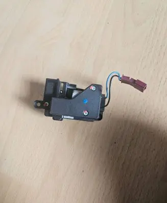 BMW 5 E60 E61 Curtain motor 9918003164