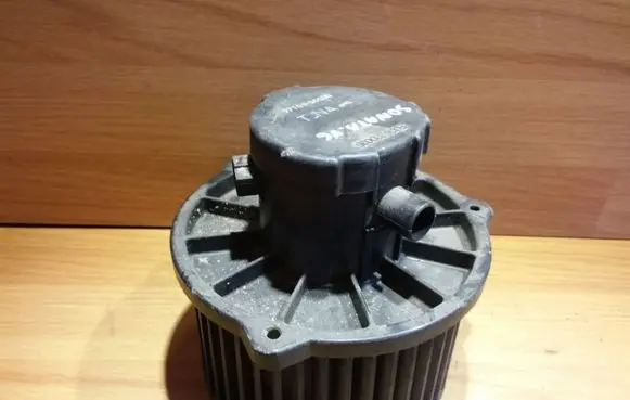 Hyundai Sonata Heater fan/blower F00S320035