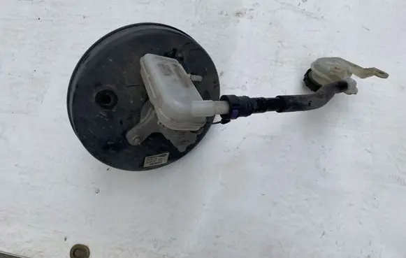 Ford Fiesta Brake booster 8V512B195GC